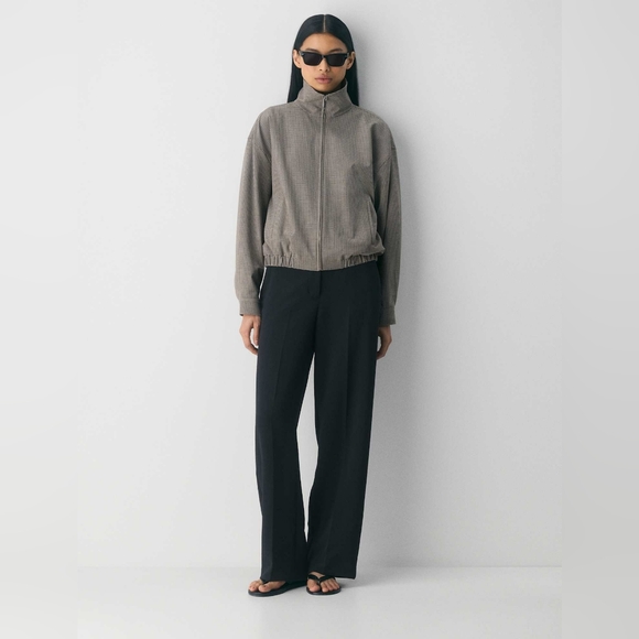 Wilfred Pants - Wilfred Aritzia The Limitless Crepette Black Pant 12